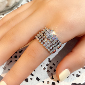 Set di Anelli da Sposa con Zirconi a Stella per Donne, Gioielli di Lusso Scintillanti per Matrimoni e Feste - Product Image 6
