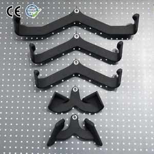 VIGFIT OEM Lot de 5 Accessoires de <span class=keywords><strong>Musculation</strong></span> Intégrés : <span class=keywords><strong>Poignée</strong></span> de Traction, Barre d'Attache pour <span class=keywords><strong>Poulie</strong></span> Haute/Basse, <span class=keywords><strong>Poignée</strong></span> Mag Grip - Product Image 1