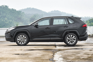 Toyota Veranda Voiture à essence/à essence 5 portes 5 places SUV 2024 voiture <span class=keywords><strong>d</strong></span>'<span class=keywords><strong>occasion</strong></span> SUV compact 180 km/h Haute vitesse - Product Image 6