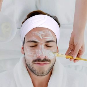 عصابة رأس بيضاء للنساء بشعار تطريز مخصص للتجميل والعناية ببشرة الوجه وعناية بالبشرة