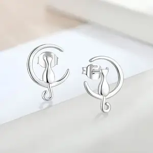 New Fashion Handmade 925 Sterling Silver Cat On Half- Moon Design Stud Earrings For Women Simple Korean Style Moon Ear Jewelry