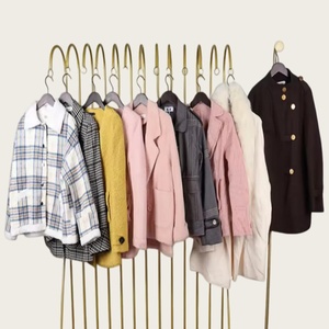 Giacca all'ingrosso di alta qualità con maniche regolari cappotto invernale spesso con tasche per adulti vestiti usati di seconda mano - Product Image 4