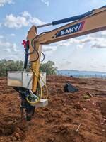 Épandeur d'engrais robuste XVY-SFJ-SE à commande hydraulique pour serres, vergers et terres agricoles, compatible avec les excavatrices 13-15T