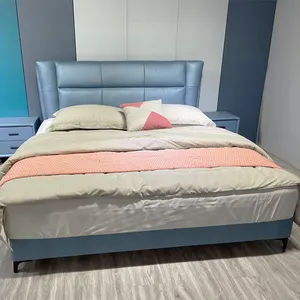 침실 가구를 위한 현대 호화스러운 안락한 가죽 침대 단단한 나무 두 배 표준 특대 연약한 침대 구조