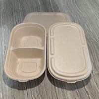 Waterdichte, vetbestendige lunchbox van suikerriet met 2 compartimenten en deksel, composteerbaar, direct leverbaar