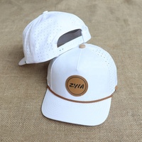 Topi Snapback Surf 5 Panel Anti Air Warna Putih Custom Pabrik, Berlubang Laser Cut, Bahan Polyester, Cocok untuk Golf dan Aktivitas Luar Ruangan