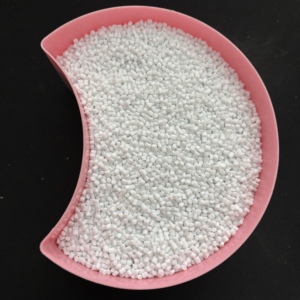 IV 0 80 0,84 Virgin Pet Granules Suministro de fábrica Pet Chips Polietileno Tereftalato Resina para mascotas para la fabricación de botellas - Product Image 4