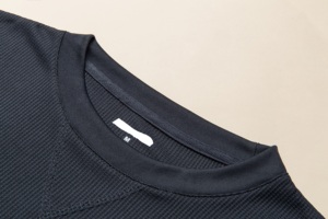 <span class=keywords><strong>Pigiama</strong></span> da notte <span class=keywords><strong>invernale</strong></span> da <span class=keywords><strong>uomo</strong></span> <span class=keywords><strong>pigiama</strong></span> Waffle Top e pantaloni in pile polare stampati Set di biancheria intima termica in poliestere all'ingrosso per <span class=keywords><strong>uomo</strong></span> - Product Image 3