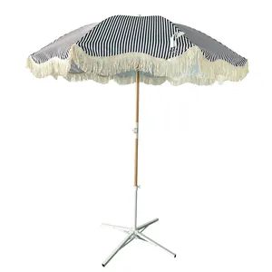 2M UV 50 + 220G 폴리 에스터 파라솔 우산 야외 파란색과 흰색 줄무늬 진짜 나무 비치 우산 프레임 11CM Tassels
