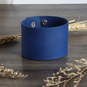 Bracelets personnalisés en cuir synthétique gravés au laser, <span class=keywords><strong>bracelet</strong></span> manchette ajustable pour femmes, <span class=keywords><strong>bracelet</strong></span> large en cuir vierge - Product Image 1