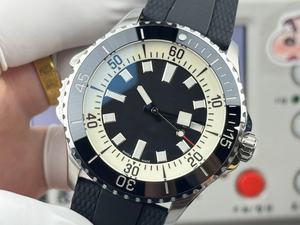 Nuevos Relojes Mecánicos de Diseño para Hombre de Alta Calidad y Gran Venta; Relojes de Moda en Color Negro - Product Image 5