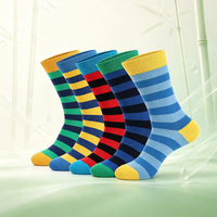 Prix d'usine, chaussettes en bambou personnalisées avec logo, antibactériennes et anti-odeur, chaussettes douces à rayures colorées pour hommes et femmes, décontractées