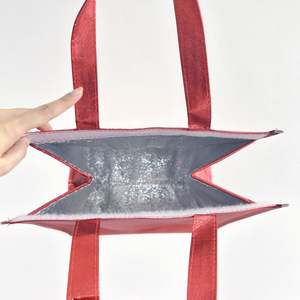 Sac isotherme classique en non-tissé laminé feuille d'argent à motif lettres pour pique-nique et camping, avec compartiments pour gâteaux et glaces - Product Image 4