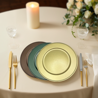 Assiettes de présentation dorées en plastique Assiettes de présentation rondes en perles de 13 pouces pour la décoration de table de mariage