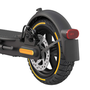 Vente en gros de pièces d'assemblage de réparation 8.5X2 pour Cityneye M365 Scooter <span class=keywords><strong>électrique</strong></span> intérieur solide en nid d'abeille pneus de 8.5 pouces - Product Image 4