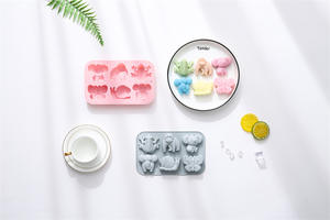 Moldes de Silicona Antiadherentes con Diseño de Animales, Reutilizables, de Grado Alimenticio, Lindos Moldes Magnéticos de Silicona para Chocolate, Dulces y Hielo - Product Image 5