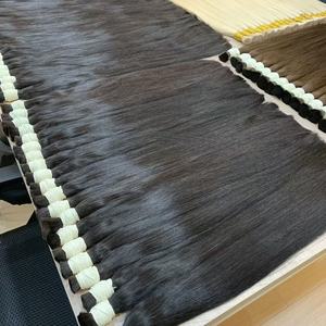 Estensioni di <span class=keywords><strong>Capelli</strong></span> Umani Vietnamiti 100% Naturali, Colore <span class=keywords><strong>Platino</strong></span> Bianco, Cuticole Allineate, <span class=keywords><strong>Capelli</strong></span> Remy, Fornitore OEM - Product Image 3