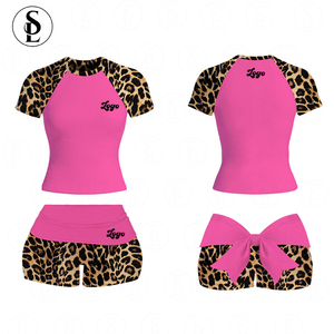 Set Due Pezzi <span class=keywords><strong>Leopardato</strong></span> Y2K per <span class=keywords><strong>Donna</strong></span>, <span class=keywords><strong>Abbigliamento</strong></span> Estivo con Logo Personalizzato, Maniche Corte e Pantaloncini con Fiocco - Product Image 1