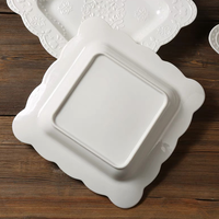 Assiette à soupe et à dessert en céramique de style européen, 9 pouces, blanche, gaufrée, pour la vente en gros
