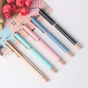 Elegante Bolígrafo Metálico Delgado de Regalo con Logotipo Personalizado en Oro Rosa - Product Image 1