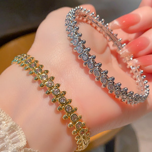 Heart Shape Zircon <b>Bracelet</b> Gold And White <b>Copper</b> Bezel Setting For Gift Spring 2025 Yiwu Origin - Product Image 2