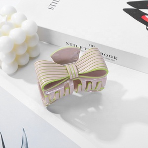 Pinza de Pelo Francesa Retro Brillante con Diseño de Parches y Lazo de Color Sólido, Hecha a Mano, Elegante y Delicada, Tipo Garra de Tiburón, Accesorio para el Cabello con Estilo - Product Image 2