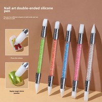 Ensemble de 5 stylos en silicone pour manucure à double extrémité, avec pointe en diamant gravé, outil de pointillage de points de beauté.