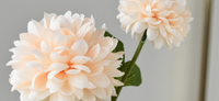 Plante en pot artificielle en forme de chrysanthème, mini bonsaï de chrysanthème artificiel avec pot blanc, décoration de table de bureau à domicile