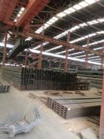 Barre en I ASTM avec services de cintrage, soudage, découpe et meulage