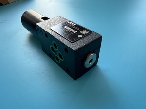 Régulateur empilable à action directe PRDM2PP16SVG 44 - 2320 PSI NG06 CETOP 03 avec vis hexagonale interne - Product Image 4