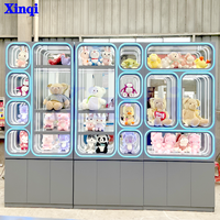 Vente en gros de jouets, présentoir et comptoir de réception pour arcade Claw Machine Shop Distributeur automatique de jouets à capsules Gashapon Machine Store