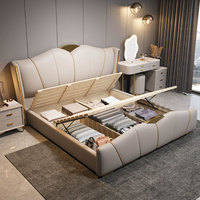 Lit double moderne en similicuir avec espace de rangement rembourré, style minimaliste, design de chambre principale, lit principal