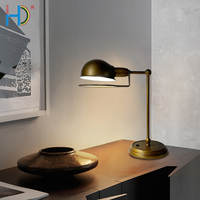 Lampes de table LED en acier E26 modernes, minimalistes, flexibles et simples pour l'éclairage des chambres et salles à manger – Vente en gros