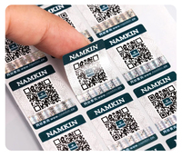 Autocollant de sécurité NUL avec numéro de série à gratter personnalisé Autocollant d'hologramme Code QR Étiquette holographique 3D avec système de vérification de sécurité