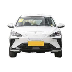 Voiture électrique d'occasion Dongfeng Aeolus E70, autonomie <span class=keywords><strong>de</strong></span> 401 km, véhicule à énergie nouvelle, véhicule électrique économique à vendre, réservation <span class=keywords><strong>de</strong></span> <span class=keywords><strong>taxi</strong></span> en Chine - Product Image 1