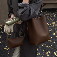 Sac Seau en PU Grain Litchi Minimaliste Tendance pour Femme, Grande Capacité, Réglable, Idéal pour le Quotidien et les Voyages