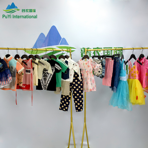 Vêtements d'occasion en gros pour enfants – Hauts et pantalons usagés de haute qualité, mixtes, désinfectés, pour l'exportation - Product Image 2