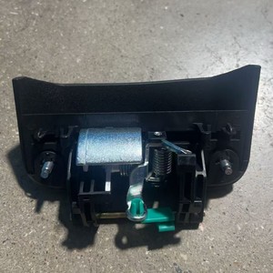 Poignée de porte arrière Jeep 5115826AF en plastique, pièce de rechange neuve pour Compass - Product Image 2