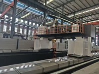 Centre d'usinage à portique CNC Mitsubishi / FANUC DZ10048 pour le travail de formage des métaux, haute précision, robuste