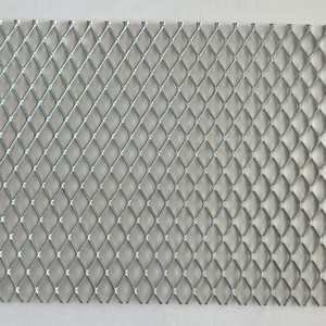 Hard Wearing <strong>Expanded</strong> <strong>Metal</strong> <strong>Mesh</strong> Panel Construction Site Perimeter Durable Rust Resistant Residential Yard Ranch Pasture Fence - Product Image 4