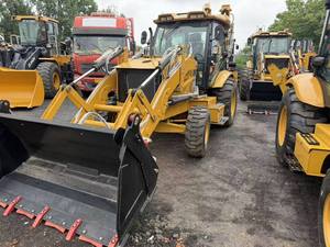 Retroexcavadora Caterpillar 420F de Pocas Horas de Uso, Retroexcavadora Cat 420f 430f 420e 430e de Segunda Mano en Venta - Product Image 1