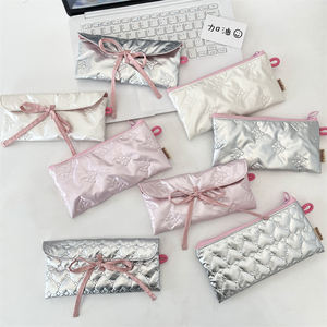 Astuccio Portamatite a Forma di Asciugamano con Cerniera e Fiocco, Piccola <span class=keywords><strong>Borsa</strong></span> per il Trucco, Portapenne per Sopracciglia, <span class=keywords><strong>Organizer</strong></span> per Pennelli Cosmetici e Gioielli - Product Image 1