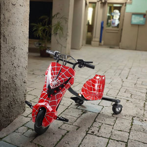 Approvisionnement en Chine Voitures de dérive multicolores Mini <span class=keywords><strong>Drift</strong></span> Go Cart Scooter Trois roues pour enfants Trike de dérive électrique pour enfants - Product Image 6