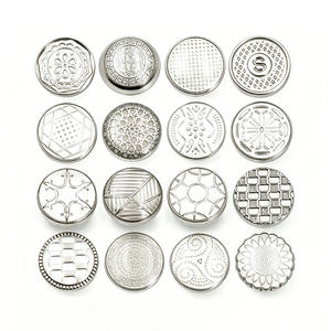 Bouton-pression personnalisé avec logo de marque, quatre parties, bouton en métal pour chemise, alliage de zinc plaqué, vêtements pour hommes - Product Image 1