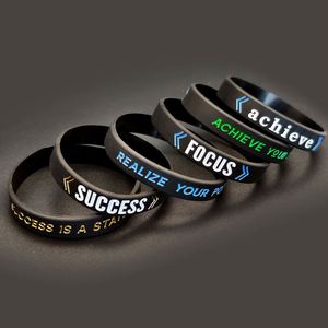 Bracelet en silicone personnalisé avec logo imprimé en relief pour cadeaux promotionnels, bracelet créatif imperméable - Product Image 2