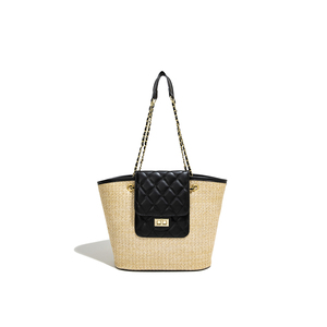 Nouveau <span class=keywords><strong>Sac</strong></span> de Plage 2026 Tendance Été Imperméable en Polyester Matelassé avec Chaîne Crochetée, Porté Épaule et Bandoulière Double Usage - Product Image 1