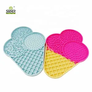 Dog Licking Mat, 2 Pcs Large Licking Mat for Dogs with Suction for Anxiety,  Peanut Butter Dog Licking Mat Slow Feeder Dispensing Treater Lick Pad with  Scraper 