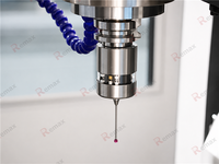Machine de fraisage CNC verticale robuste à 3 axes ATC à broche unique avec capacités de tournage et de gravure, châssis métallique