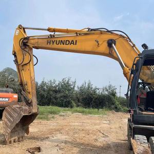 Excavadora Hyundai 210w-7 Usada de Alta Calidad, Motor Cummins, 90% Nueva con Caja de Cambios, Bomba de Motor y Rodamientos a Buen Precio - Product Image 3