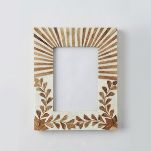 Wood Photo <b>Frame</b> Rectangle 4x6 Inch Handmade Vertical <b>Wall</b> Display Elegant Leaf Resin Pattern Sunburst <b>Design</b> - Product Image 1